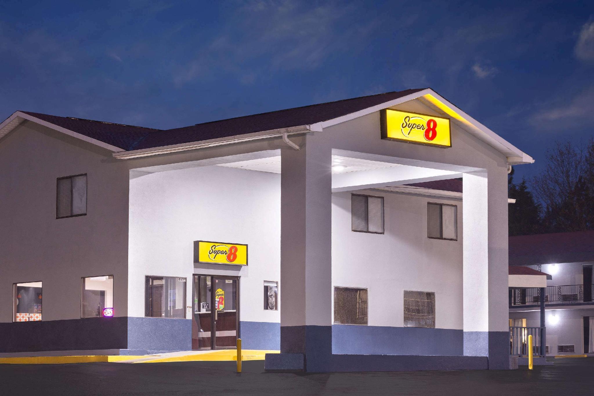 Ngoại cảnh khách sạn