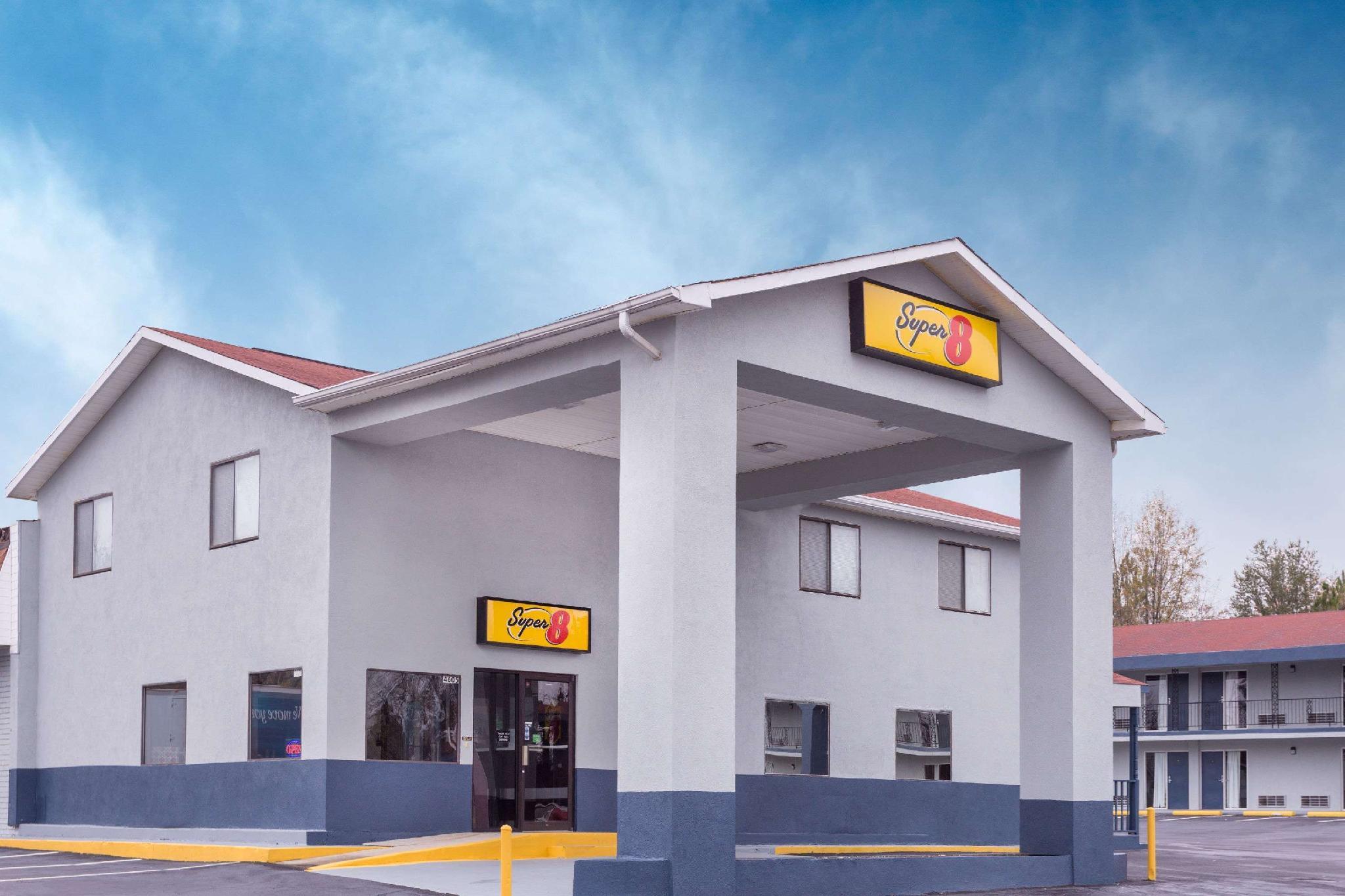 Ngoại cảnh khách sạn