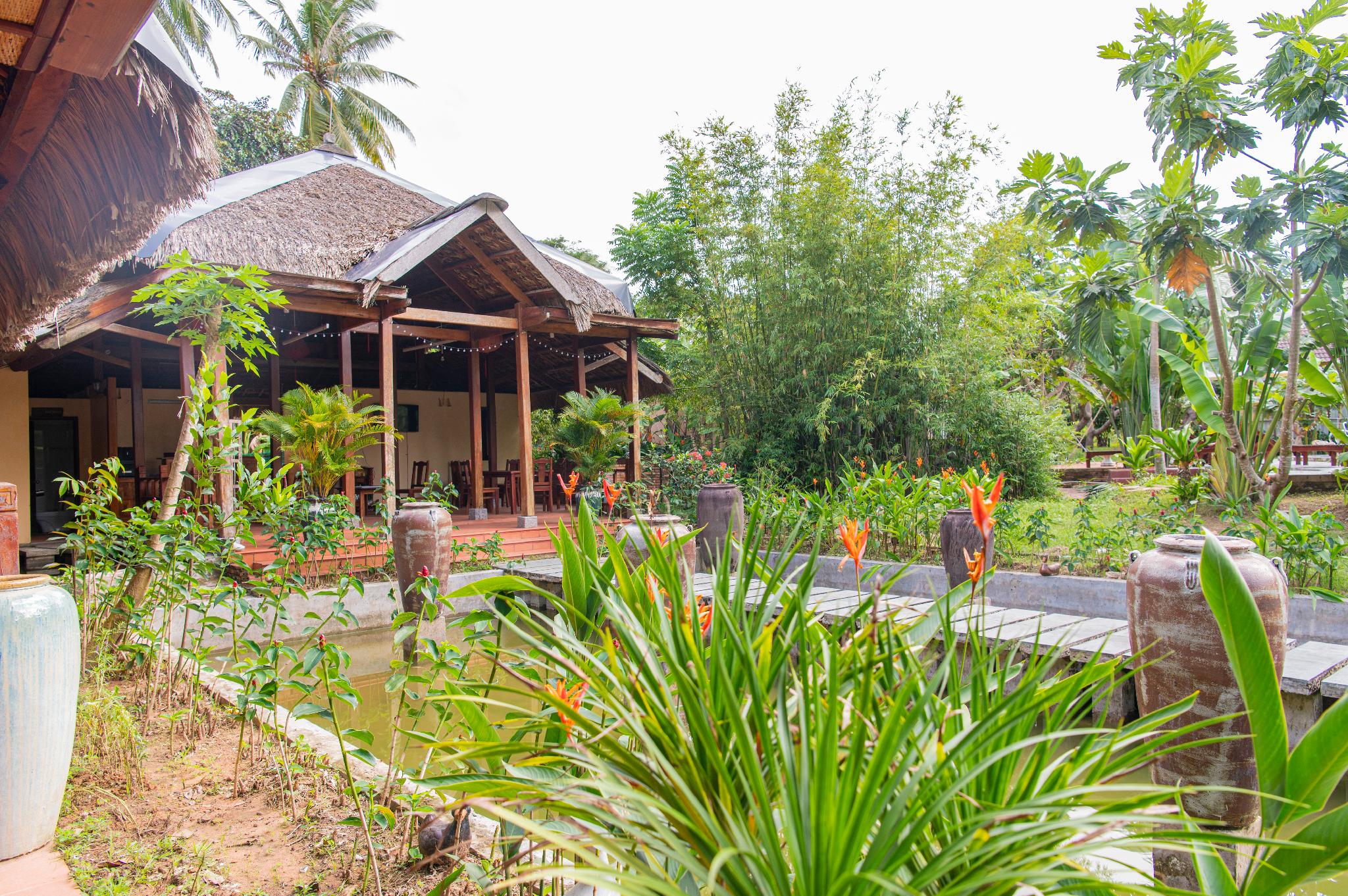 Ngoại cảnh khách sạn