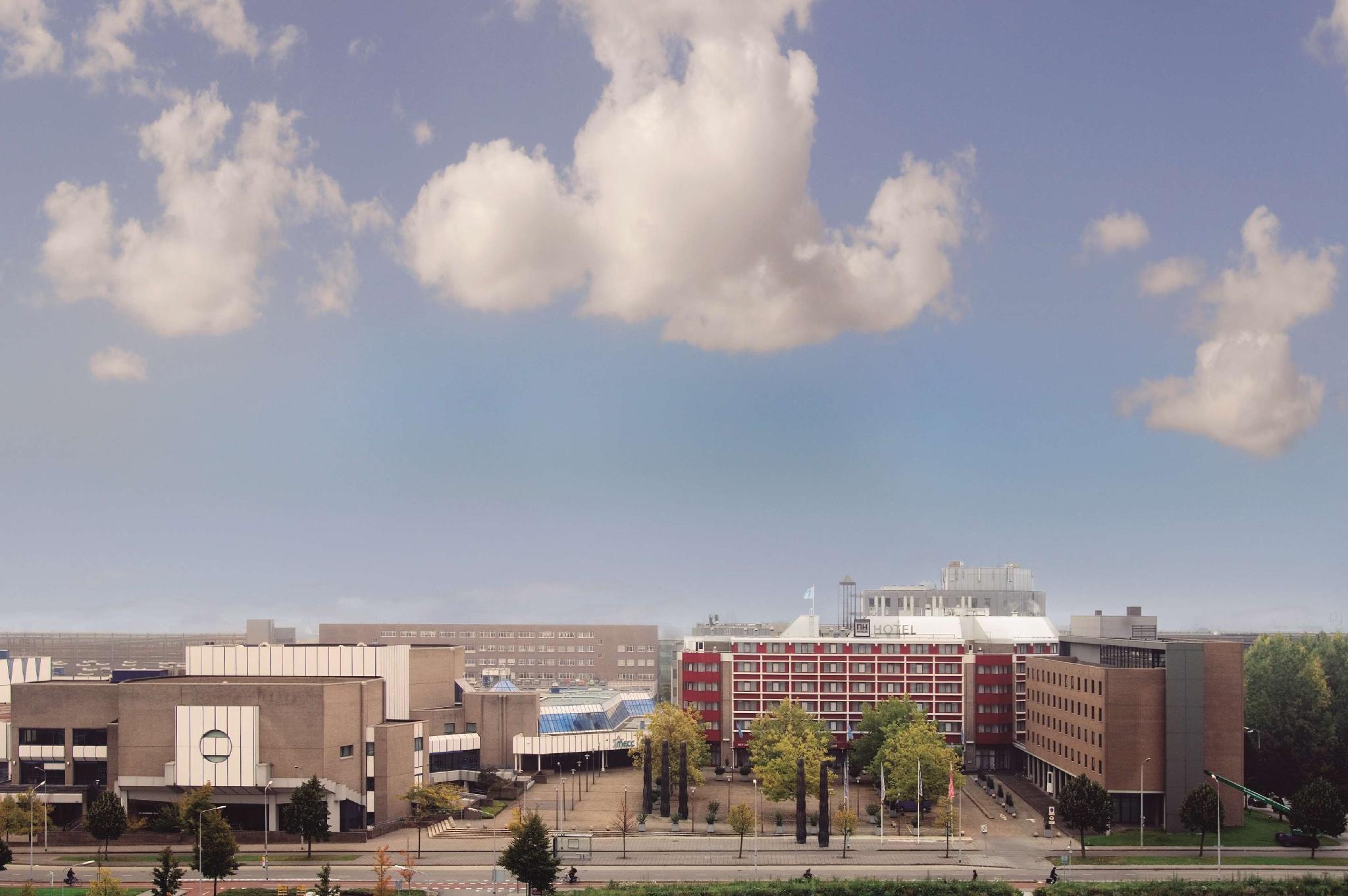 Ngoại cảnh khách sạn