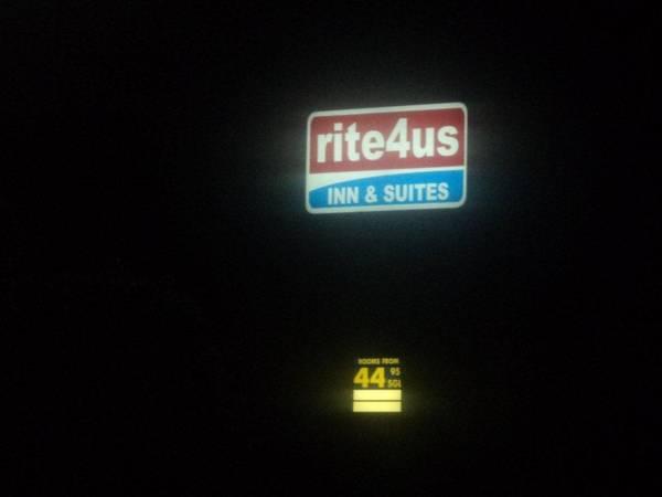 Khu vực xung quanh