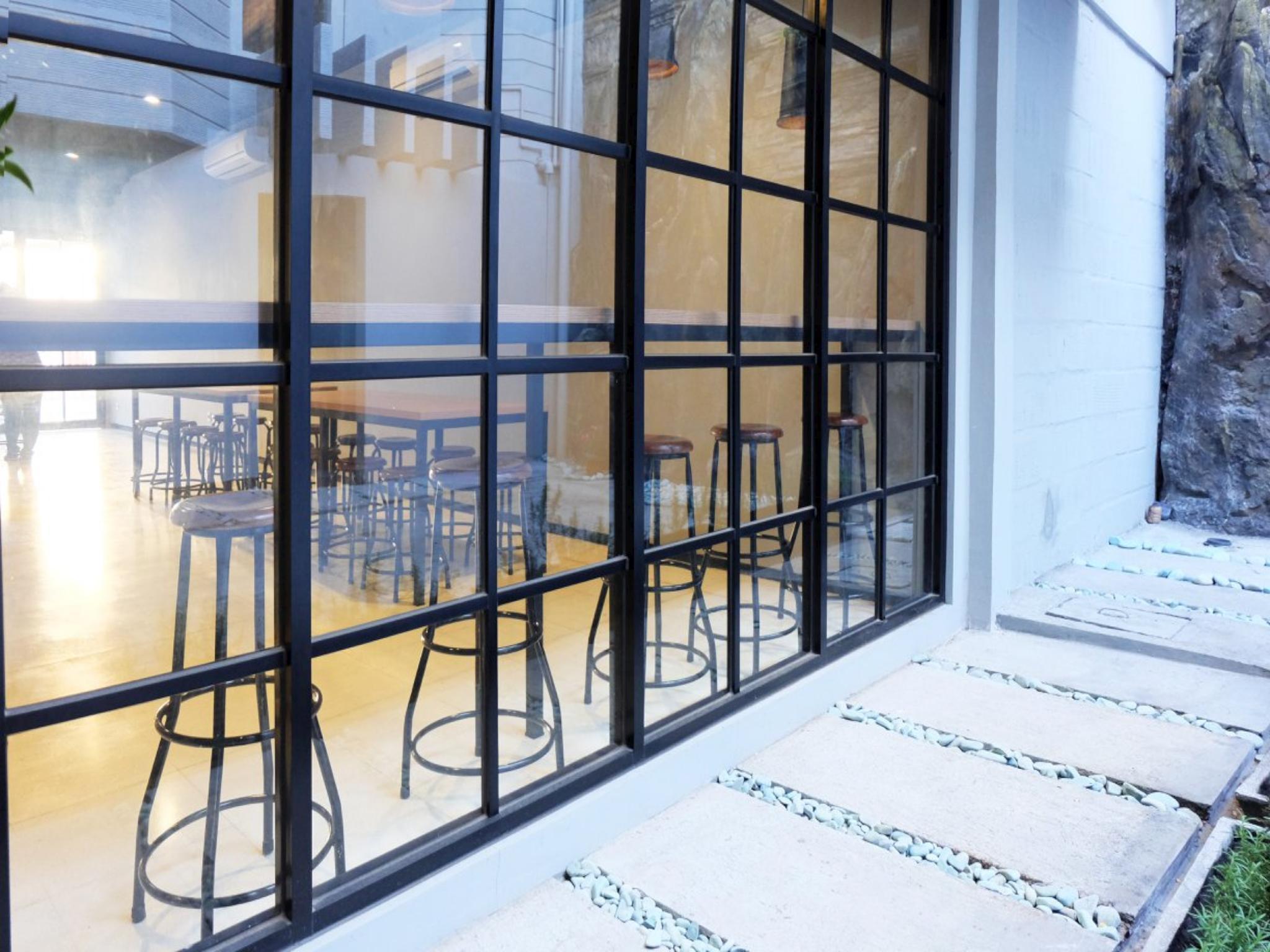 Ngoại cảnh khách sạn