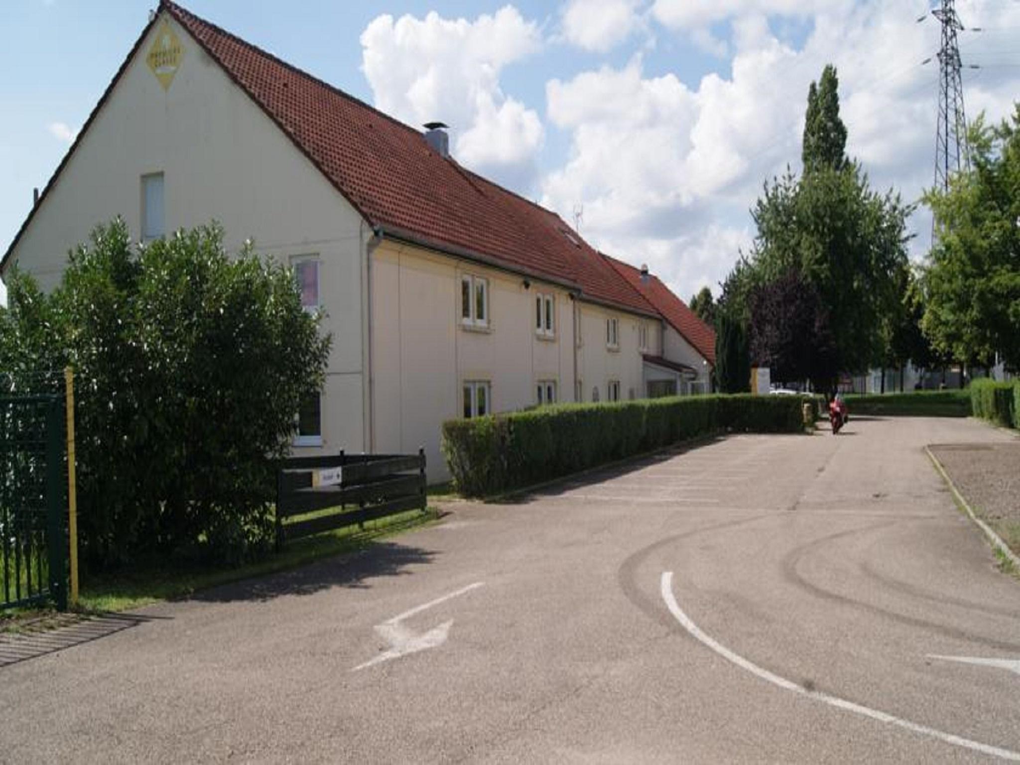 Ngoại cảnh khách sạn