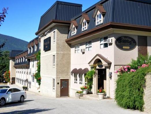 Ngoại cảnh khách sạn