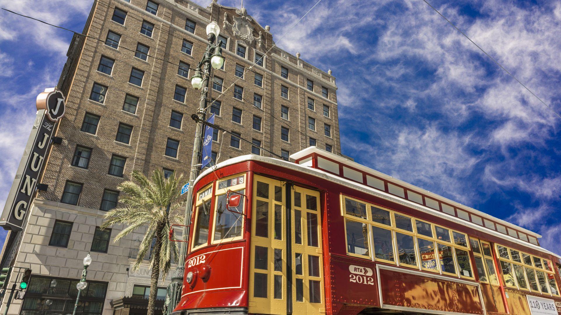 Nơi tham quan gần đây