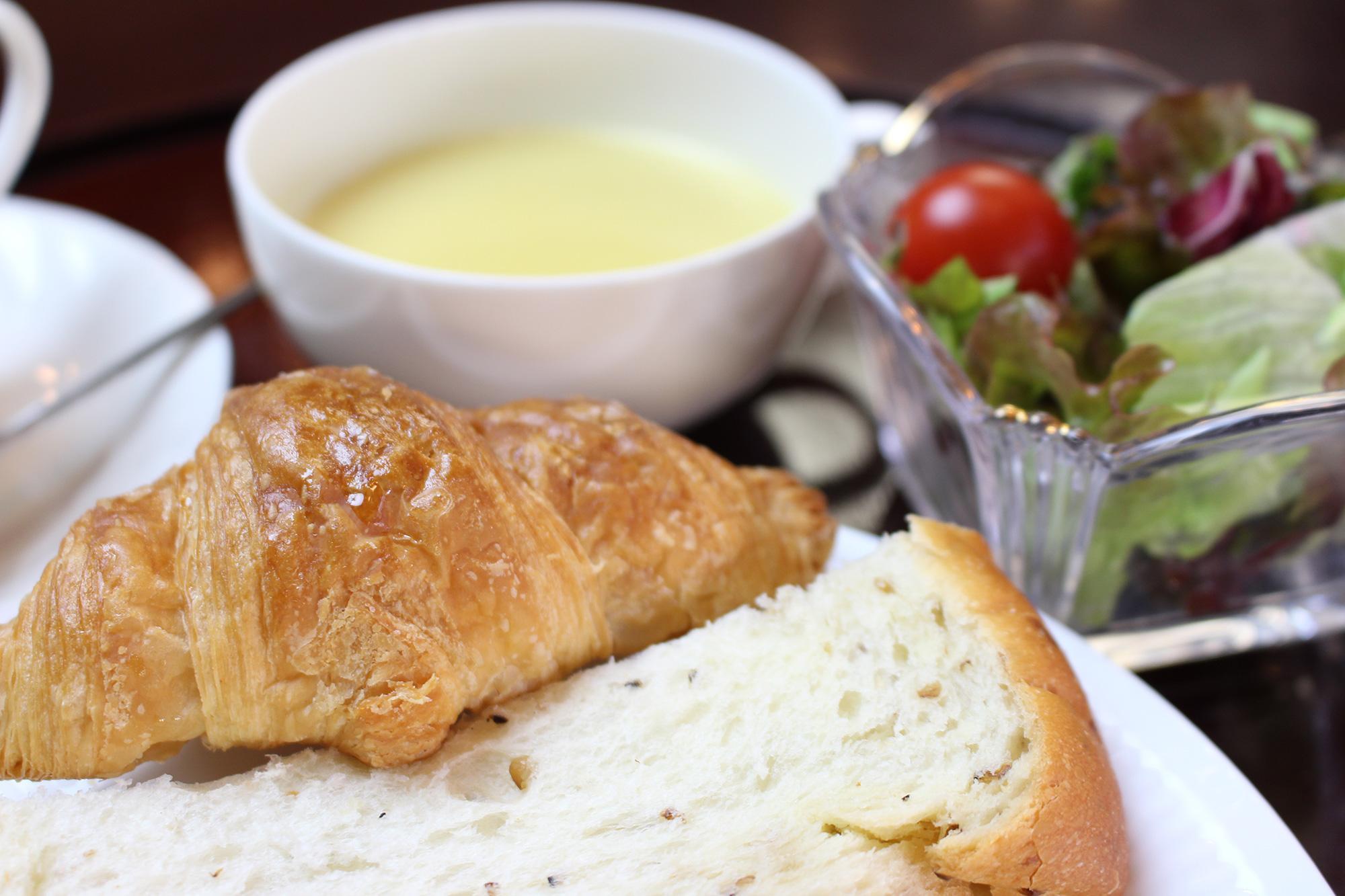 Đồ ăn và thức uống