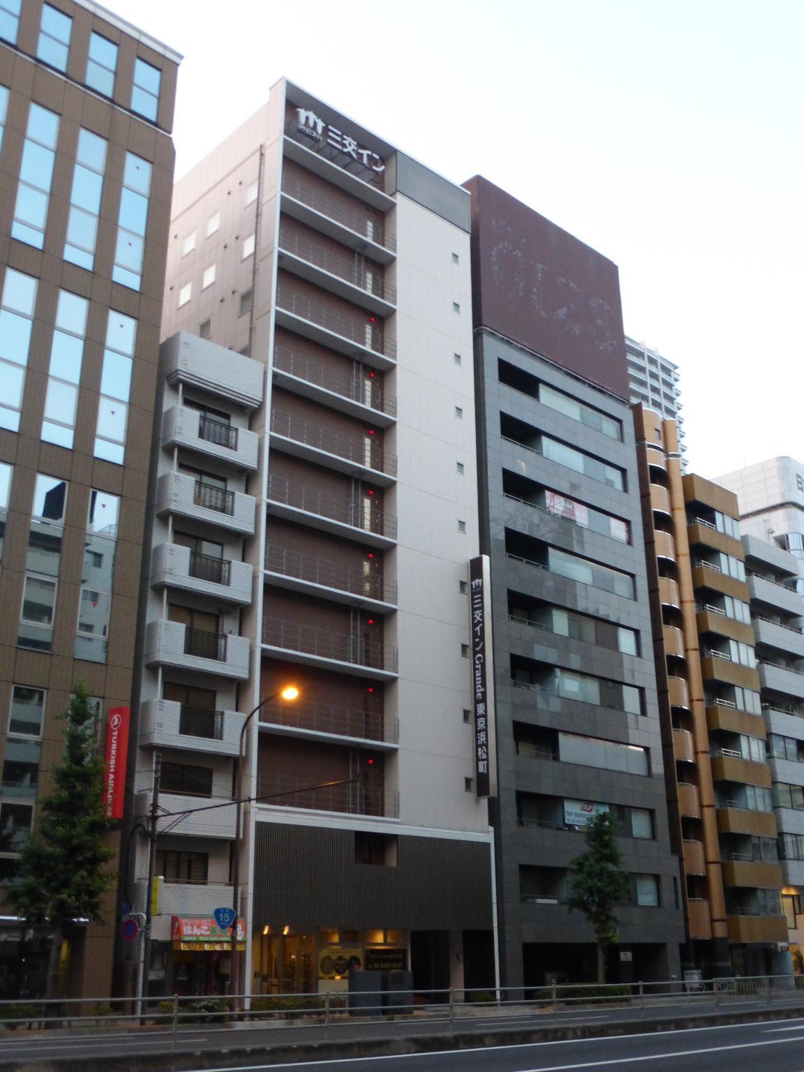 Ngoại cảnh khách sạn