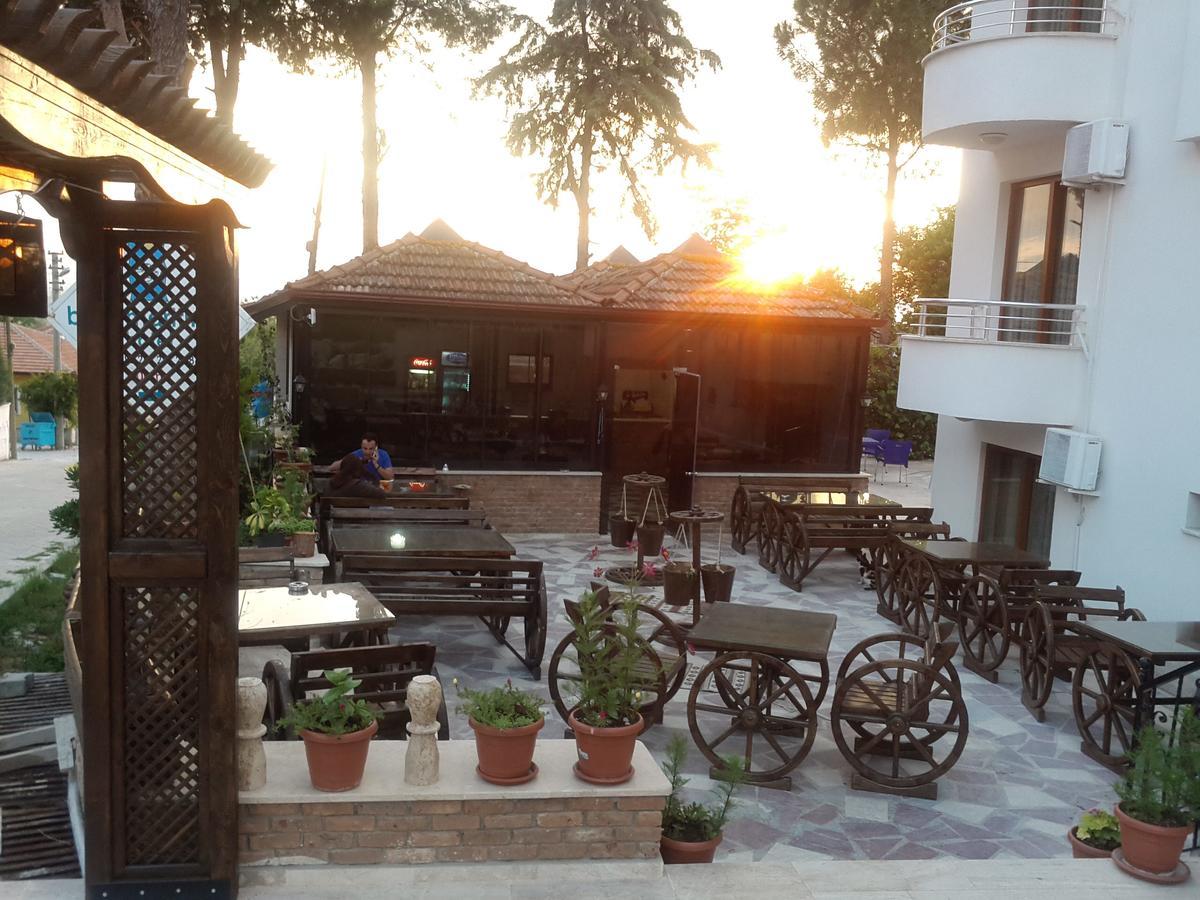 Ngoại cảnh khách sạn