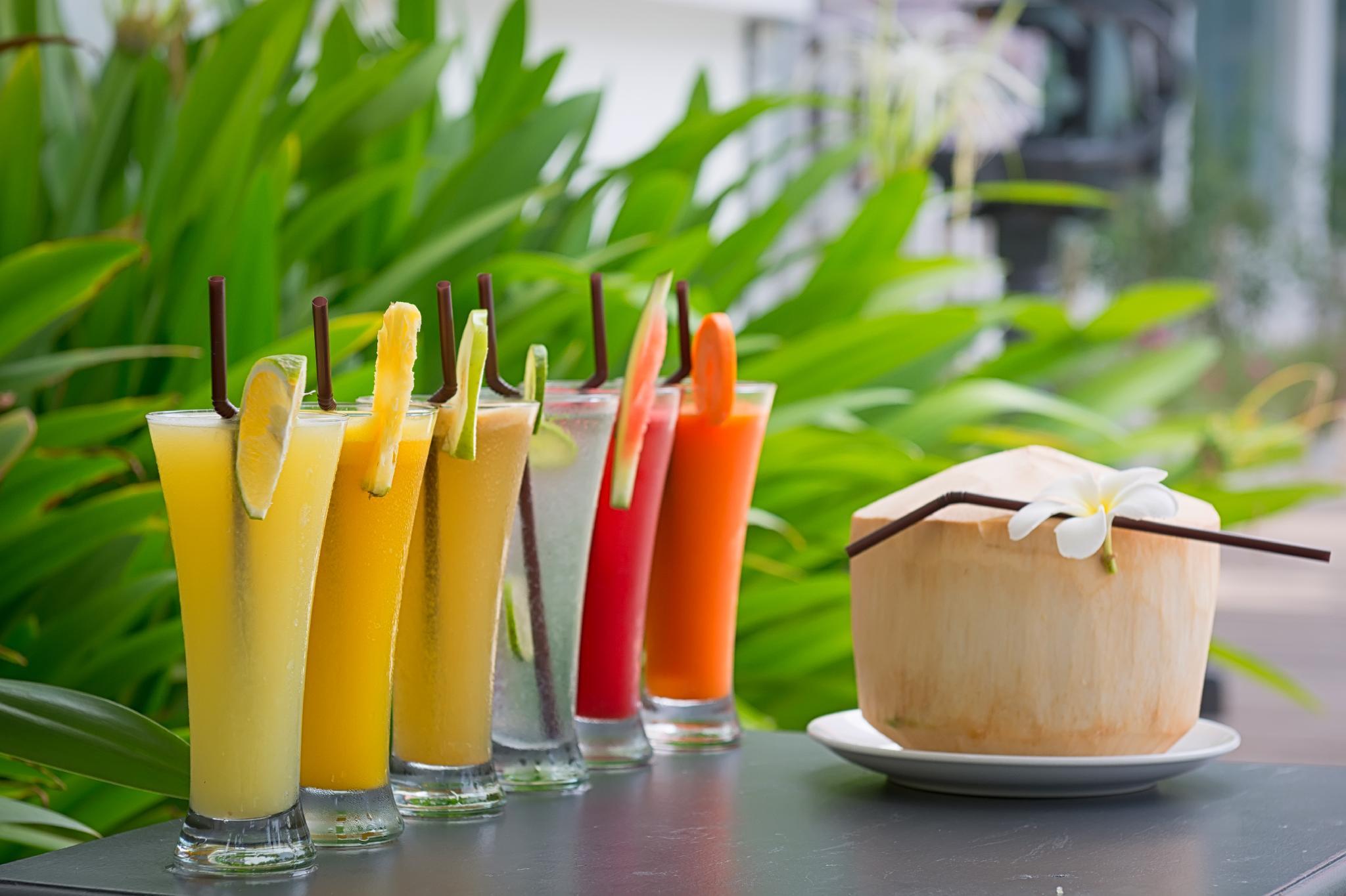 Đồ ăn và thức uống