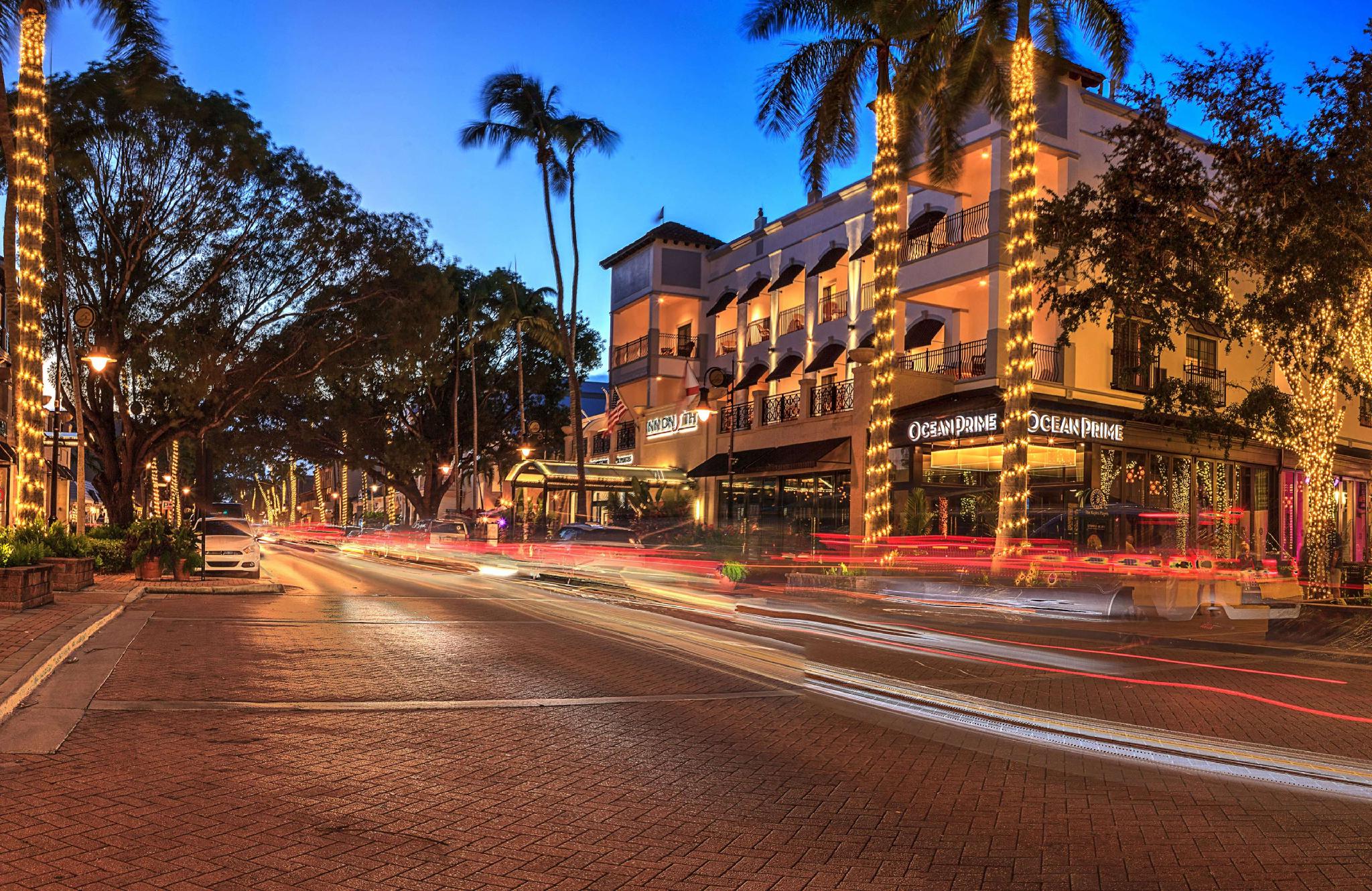 Ngoại cảnh khách sạn