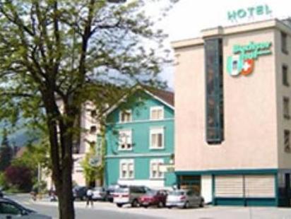 Ngoại cảnh khách sạn