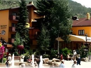 Ngoại cảnh khách sạn