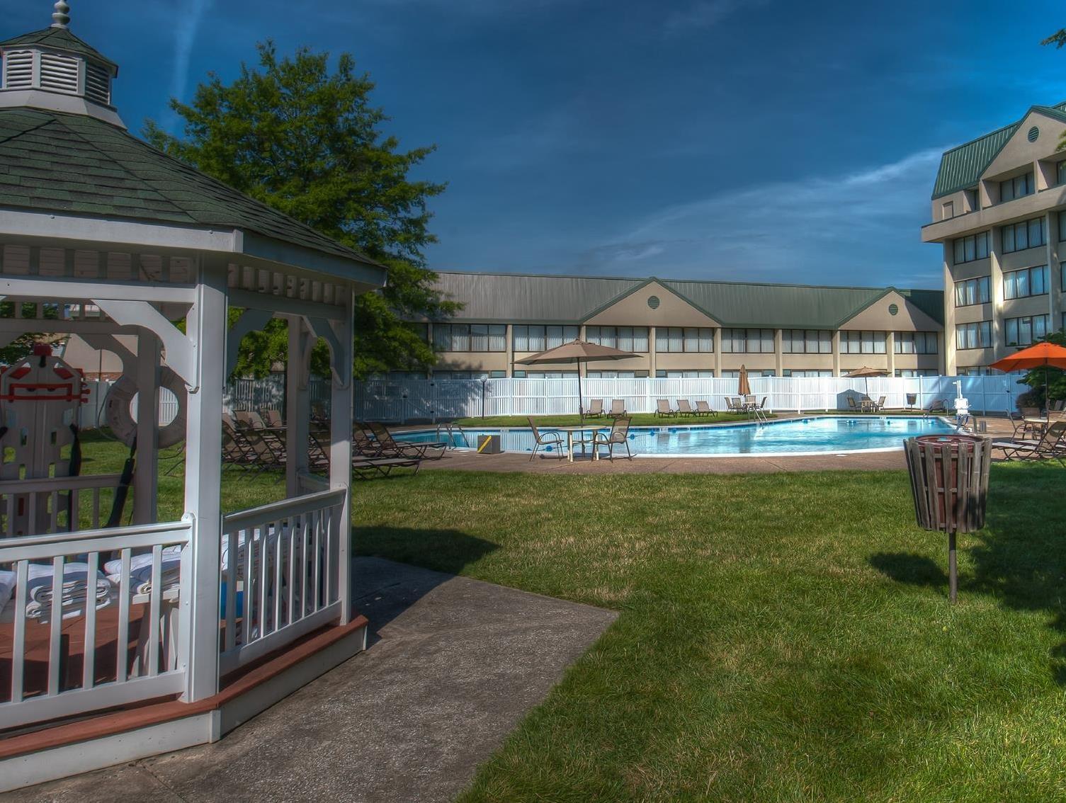 Ngoại cảnh khách sạn