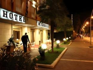 Ngoại cảnh khách sạn