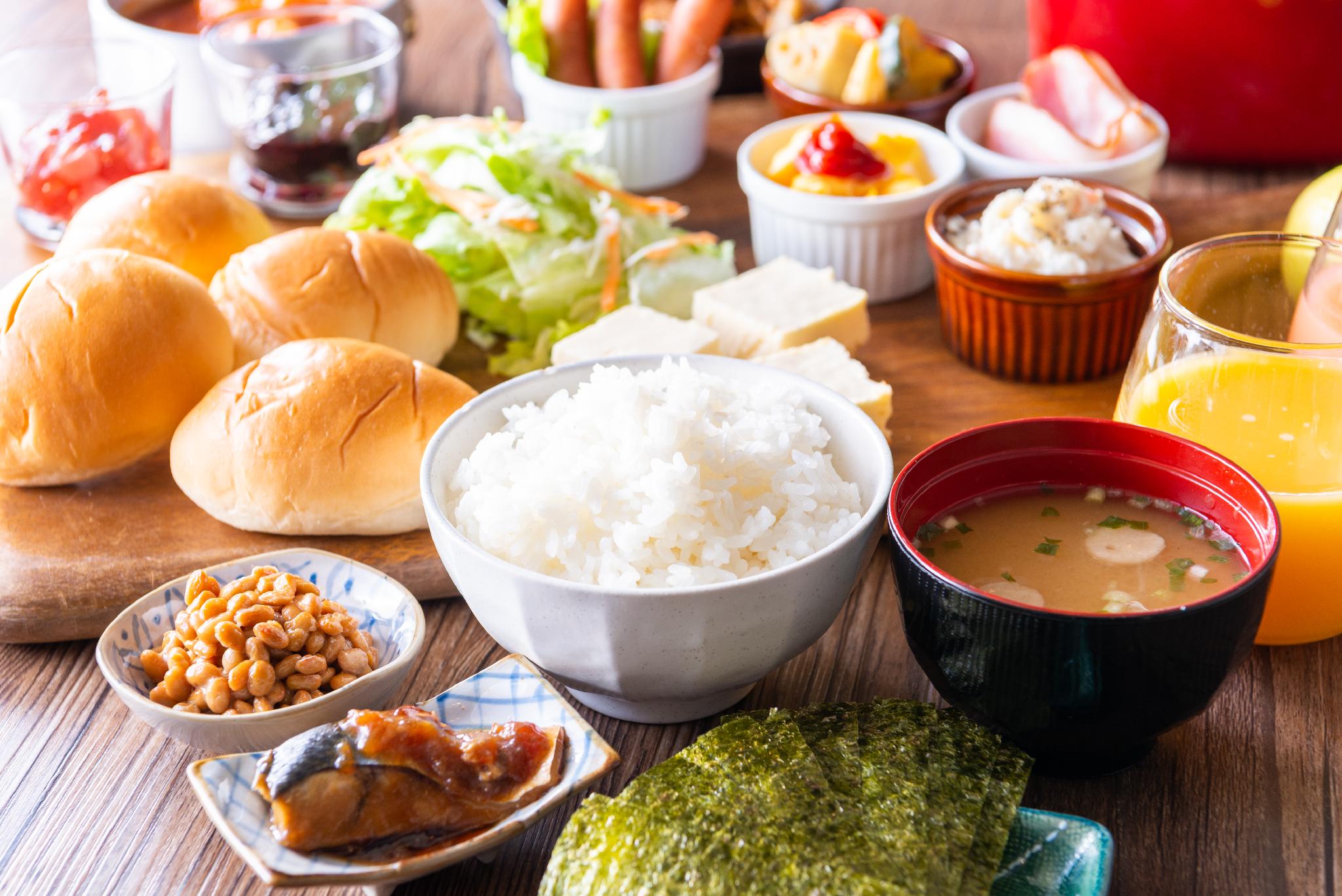 Đồ ăn và thức uống