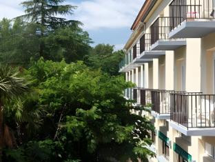 Ngoại cảnh khách sạn