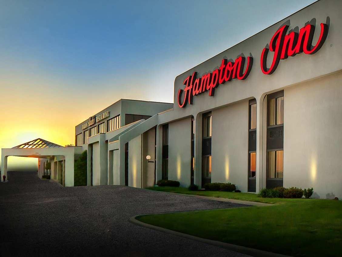 Ngoại cảnh khách sạn