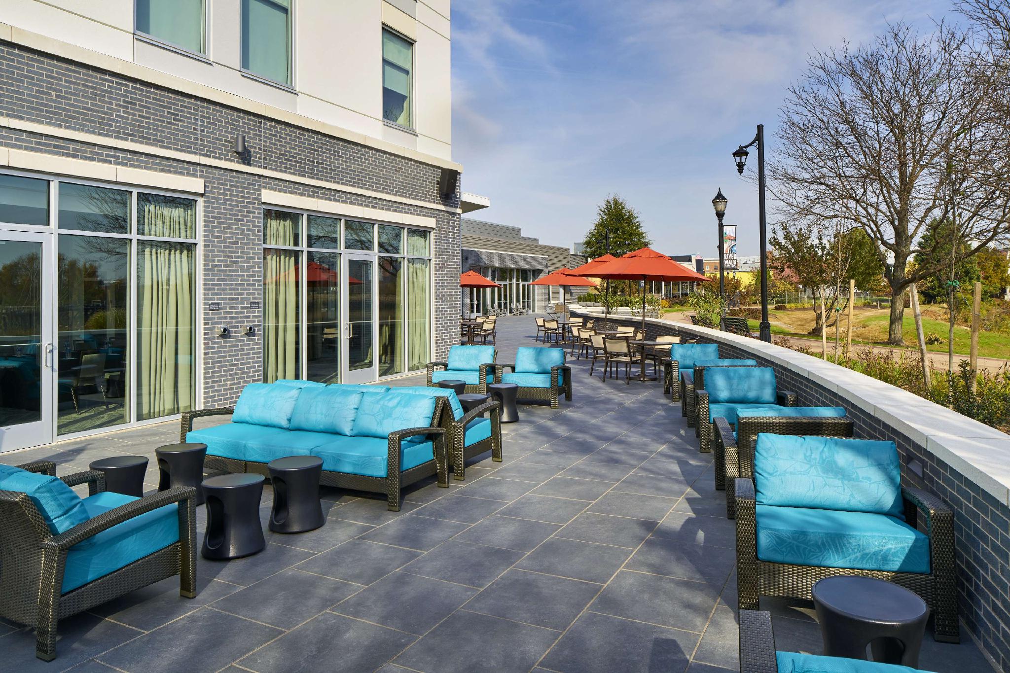 Ngoại cảnh khách sạn