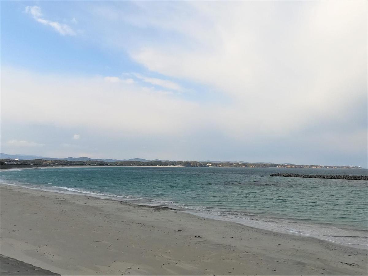 Khu vực xung quanh