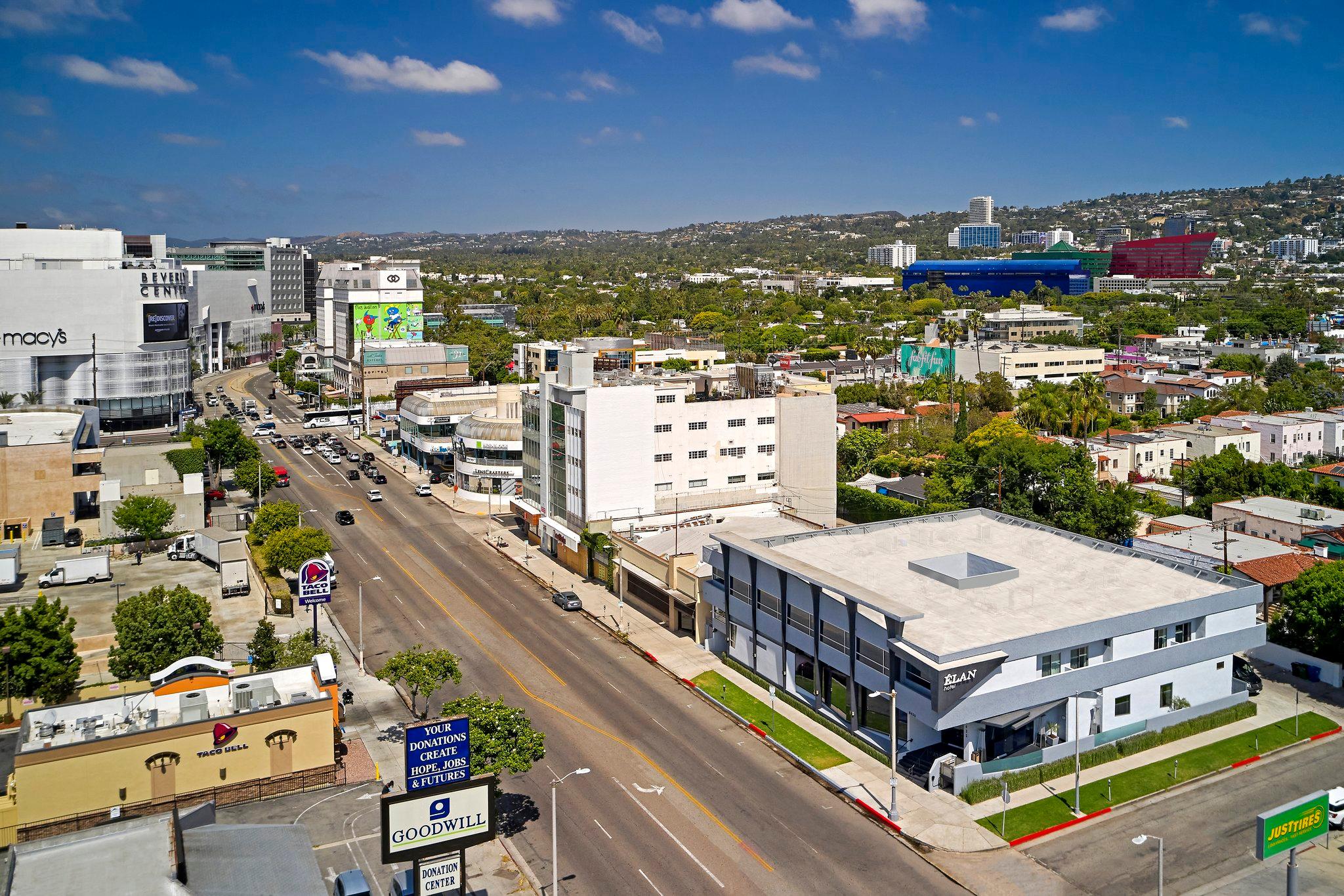 Ngoại cảnh khách sạn