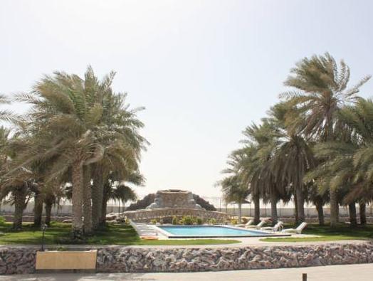 Ngoại cảnh khách sạn