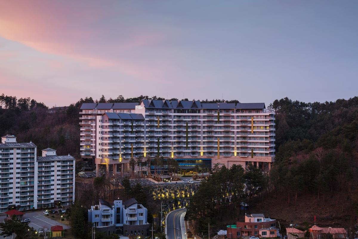 Ngoại cảnh khách sạn