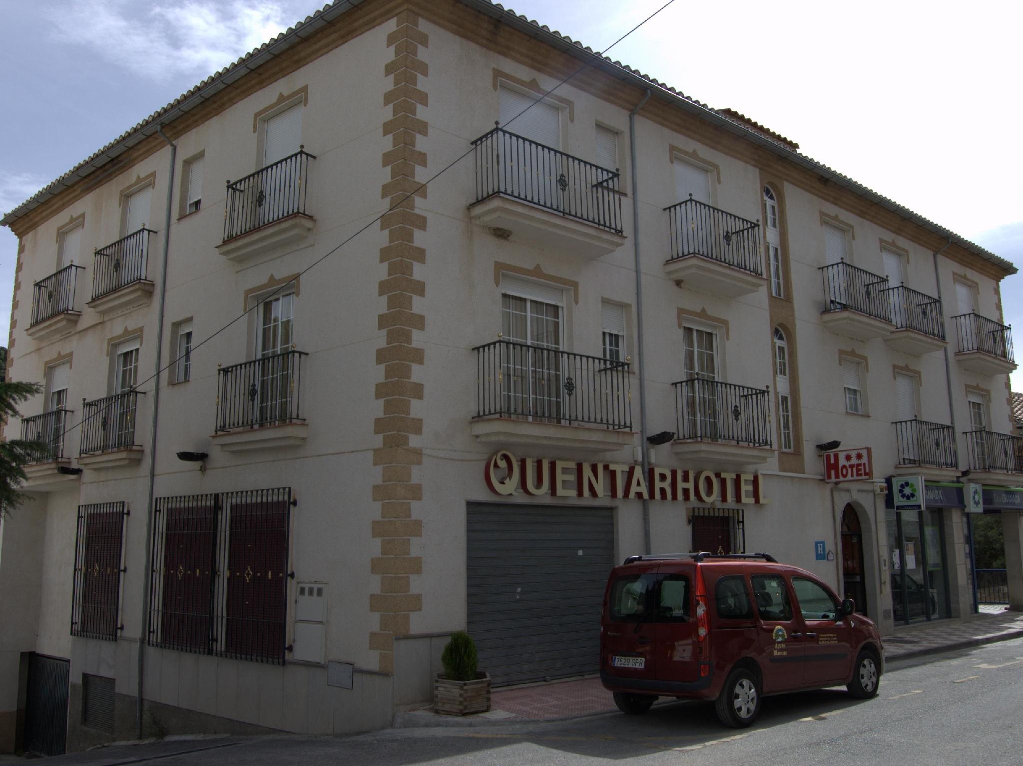 Ngoại cảnh khách sạn