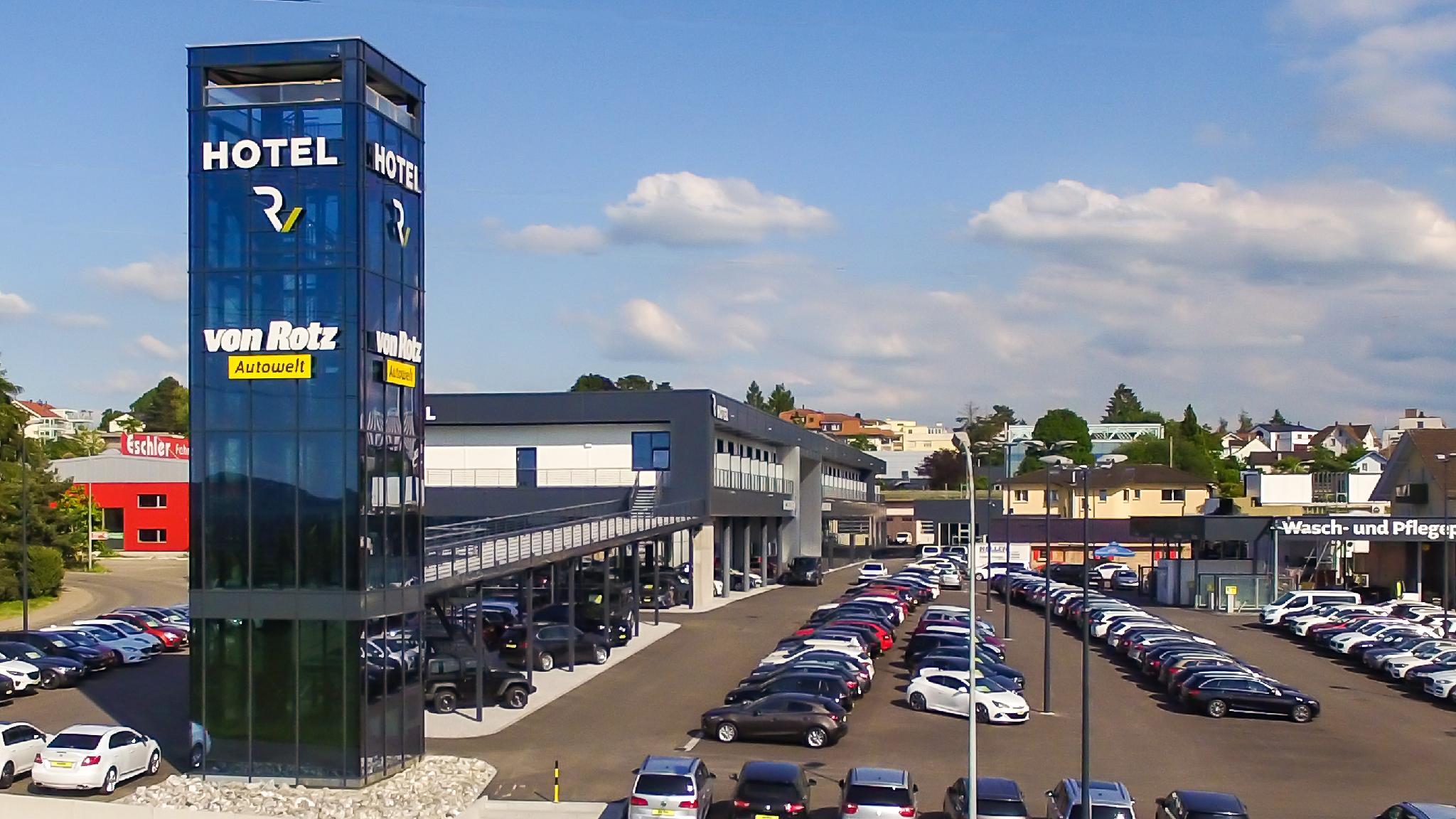 Ngoại cảnh khách sạn