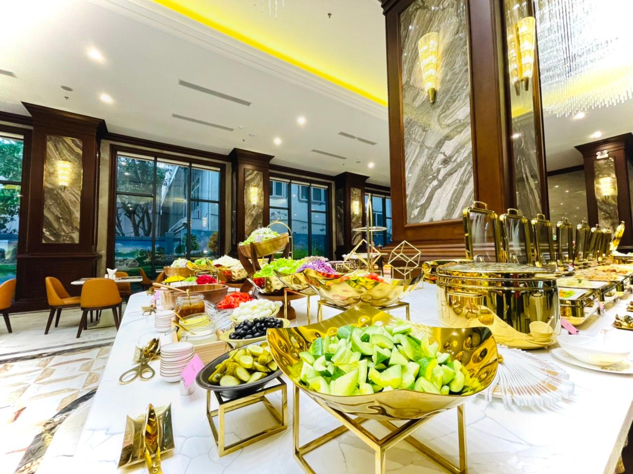 Món ăn tự chọn