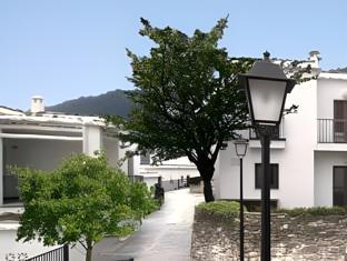 Ngoại cảnh khách sạn