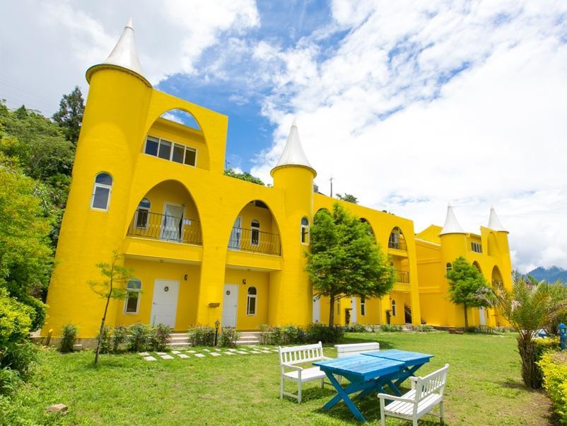 Ngoại cảnh khách sạn