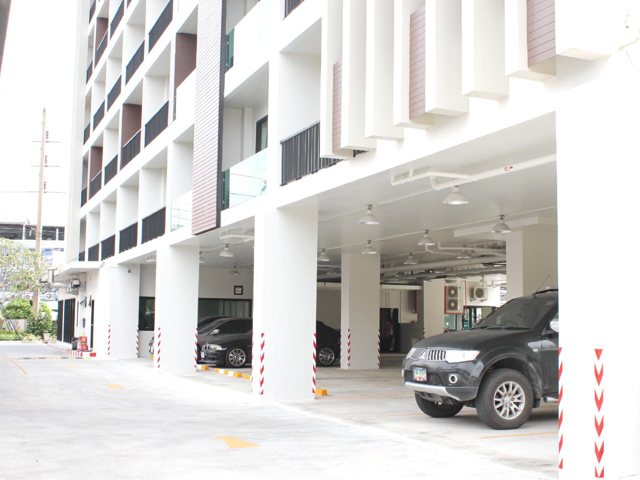 Ngoại cảnh khách sạn