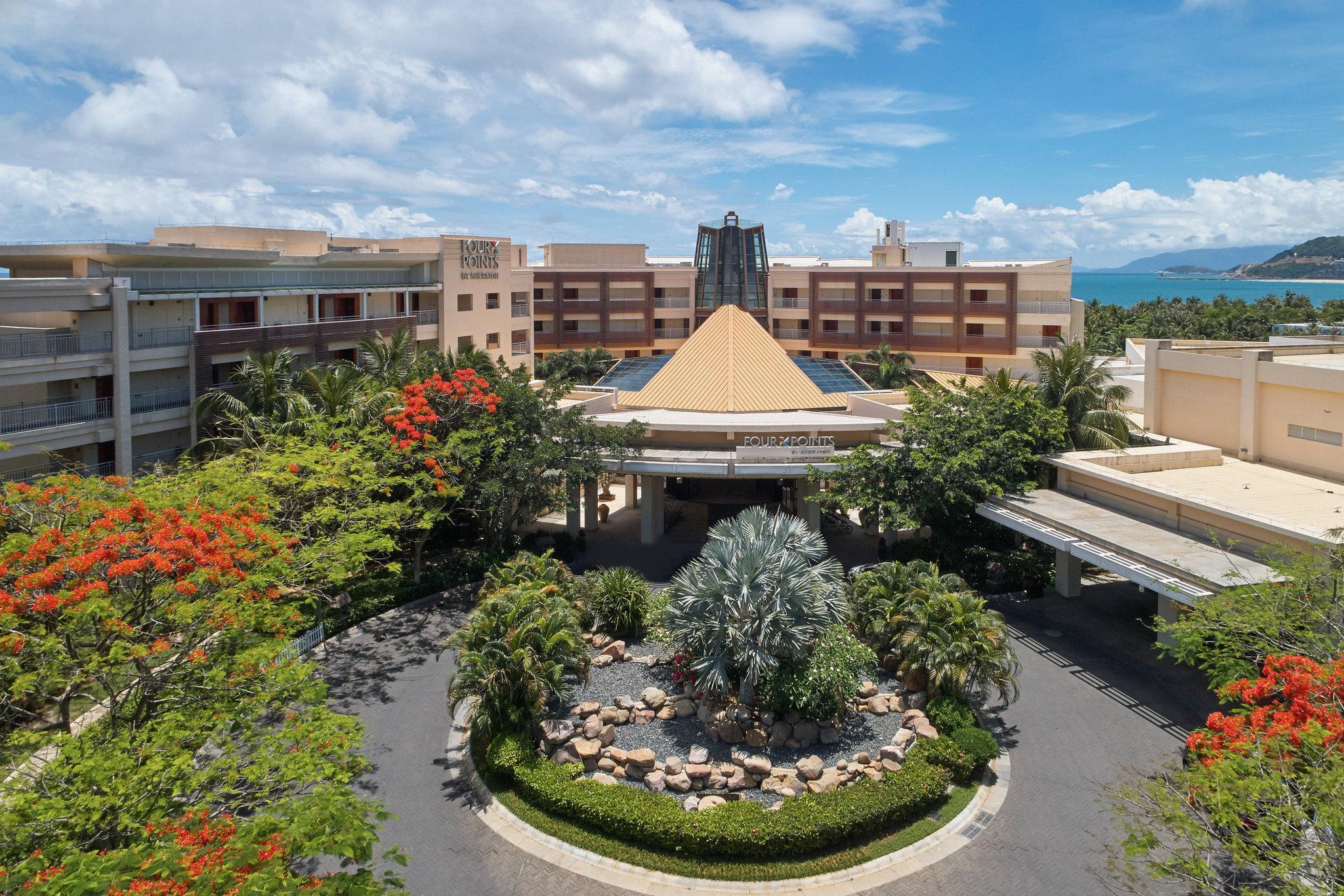 Ngoại cảnh khách sạn