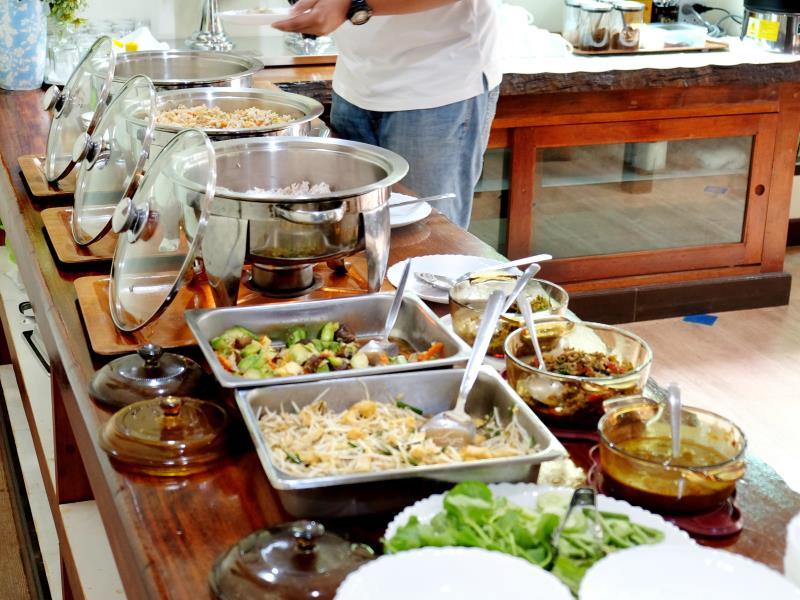 Quầy buffet