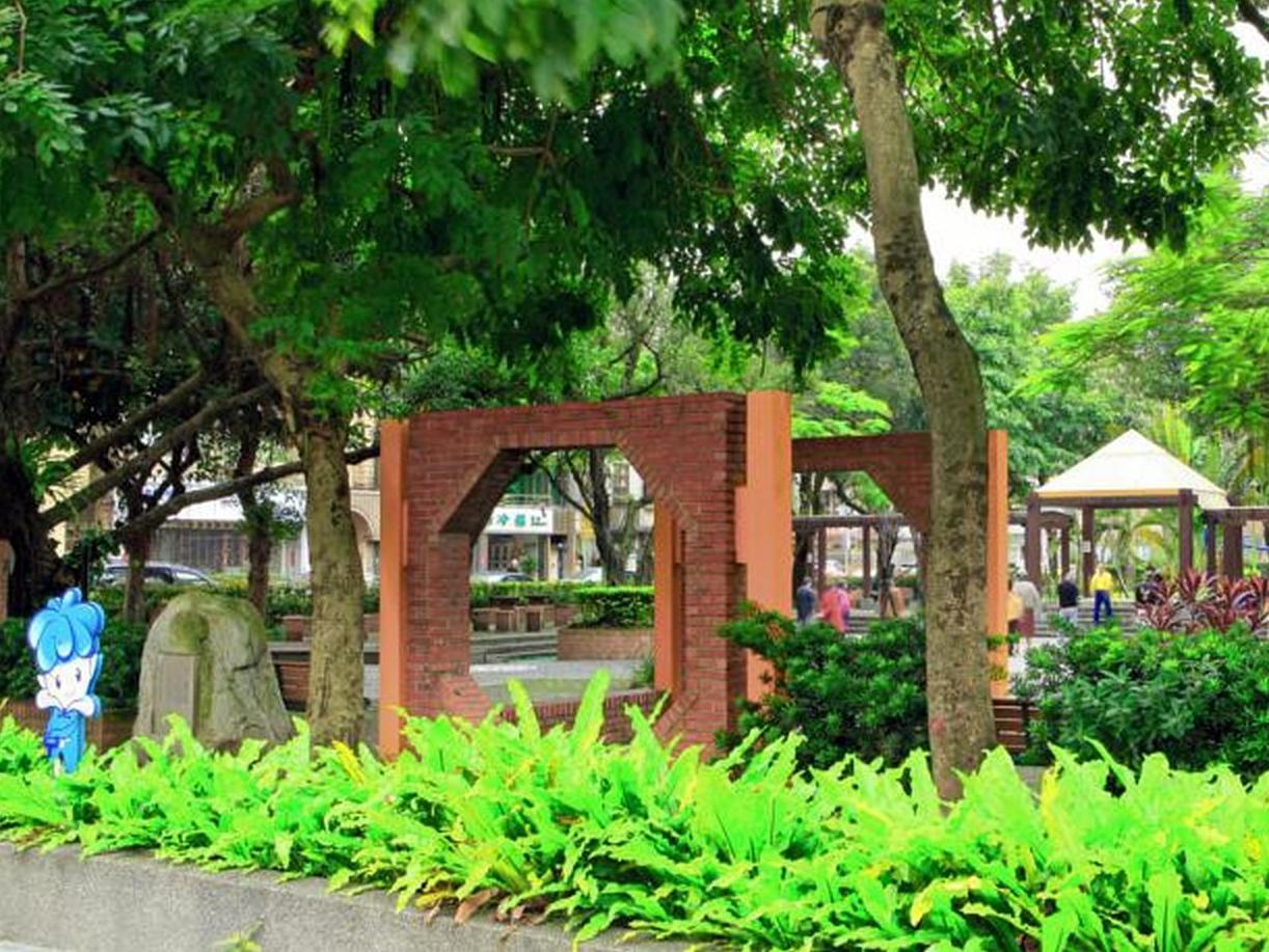 Khu vực xung quanh