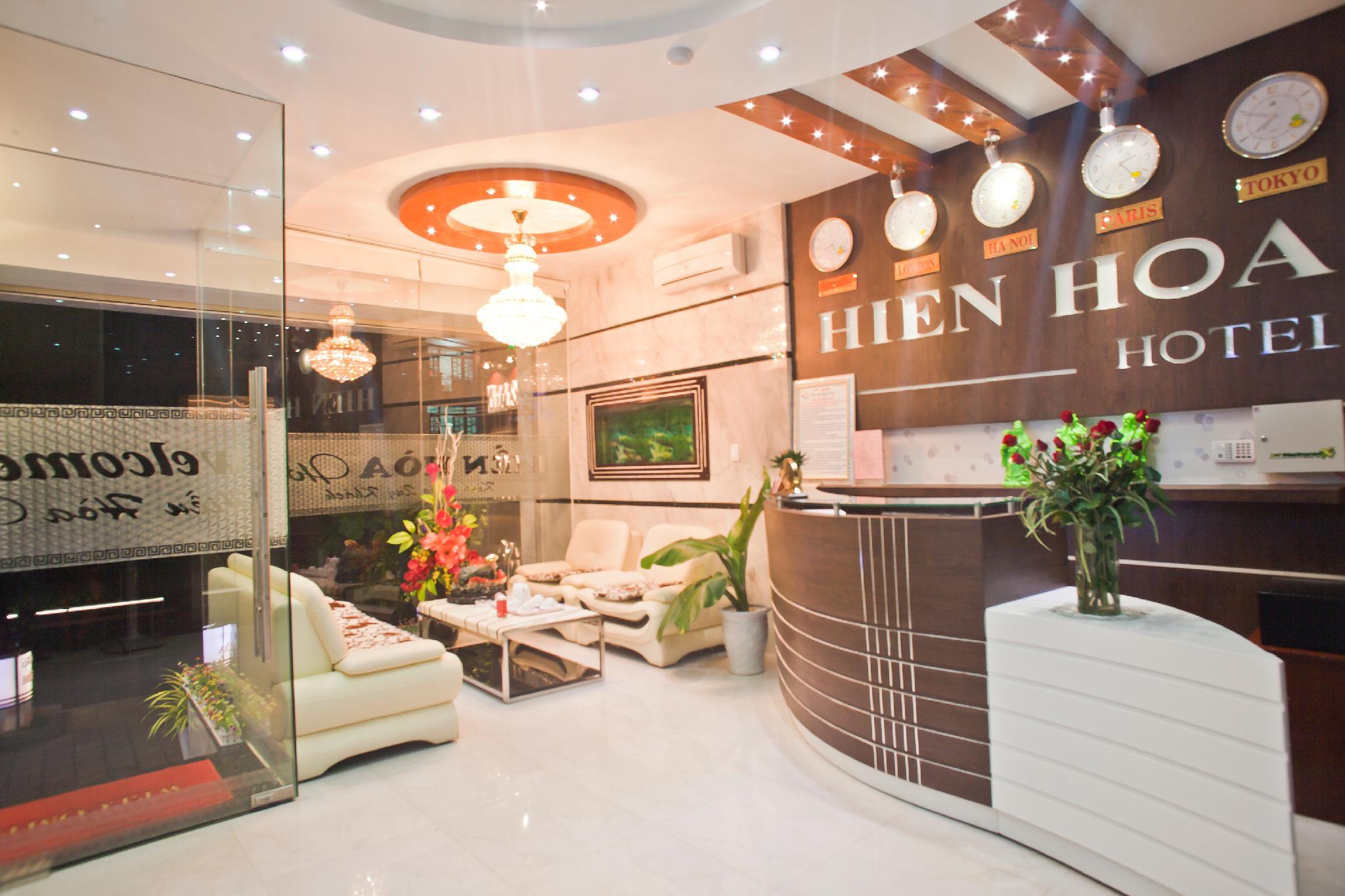 Ngoại cảnh khách sạn