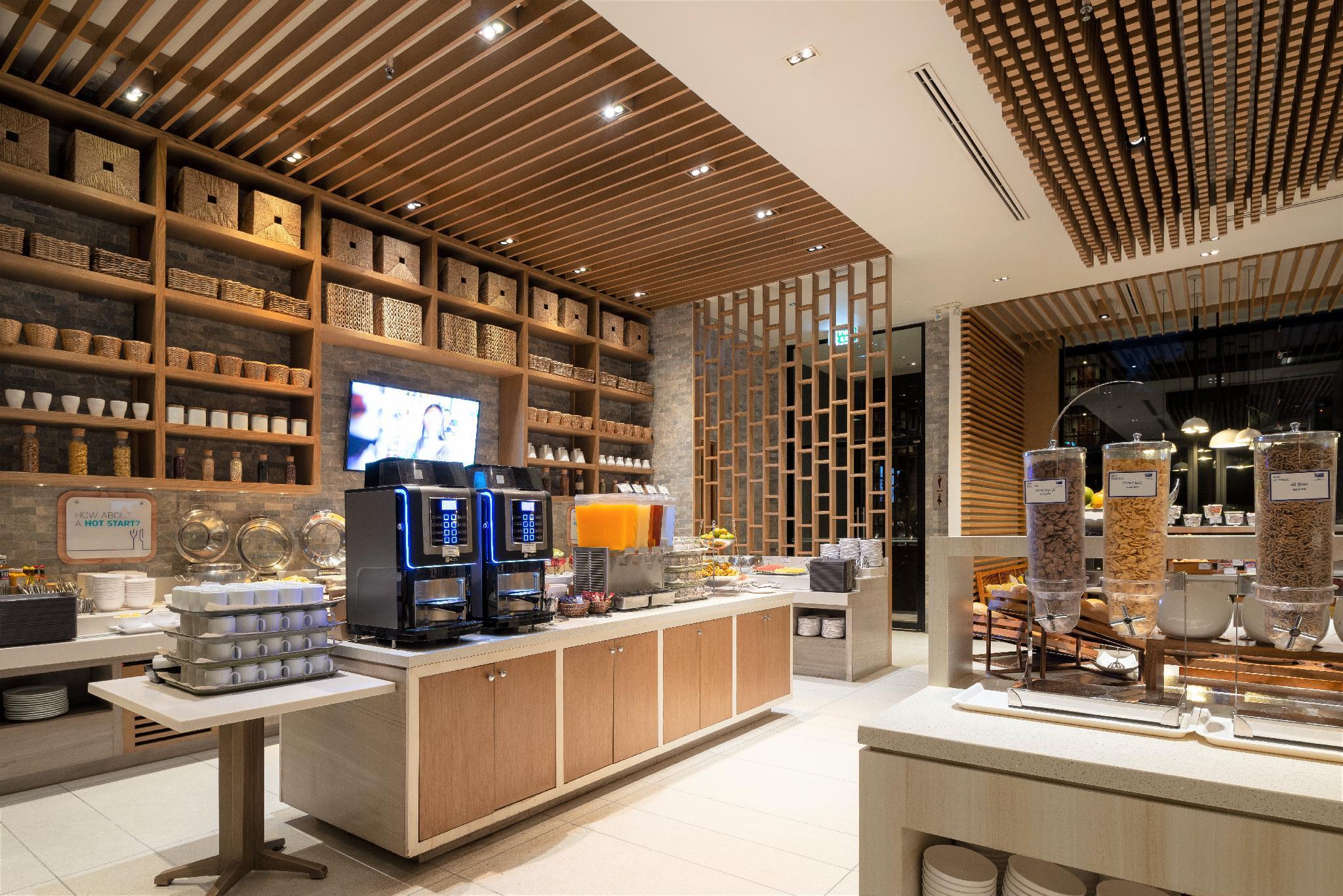 Đồ ăn và thức uống