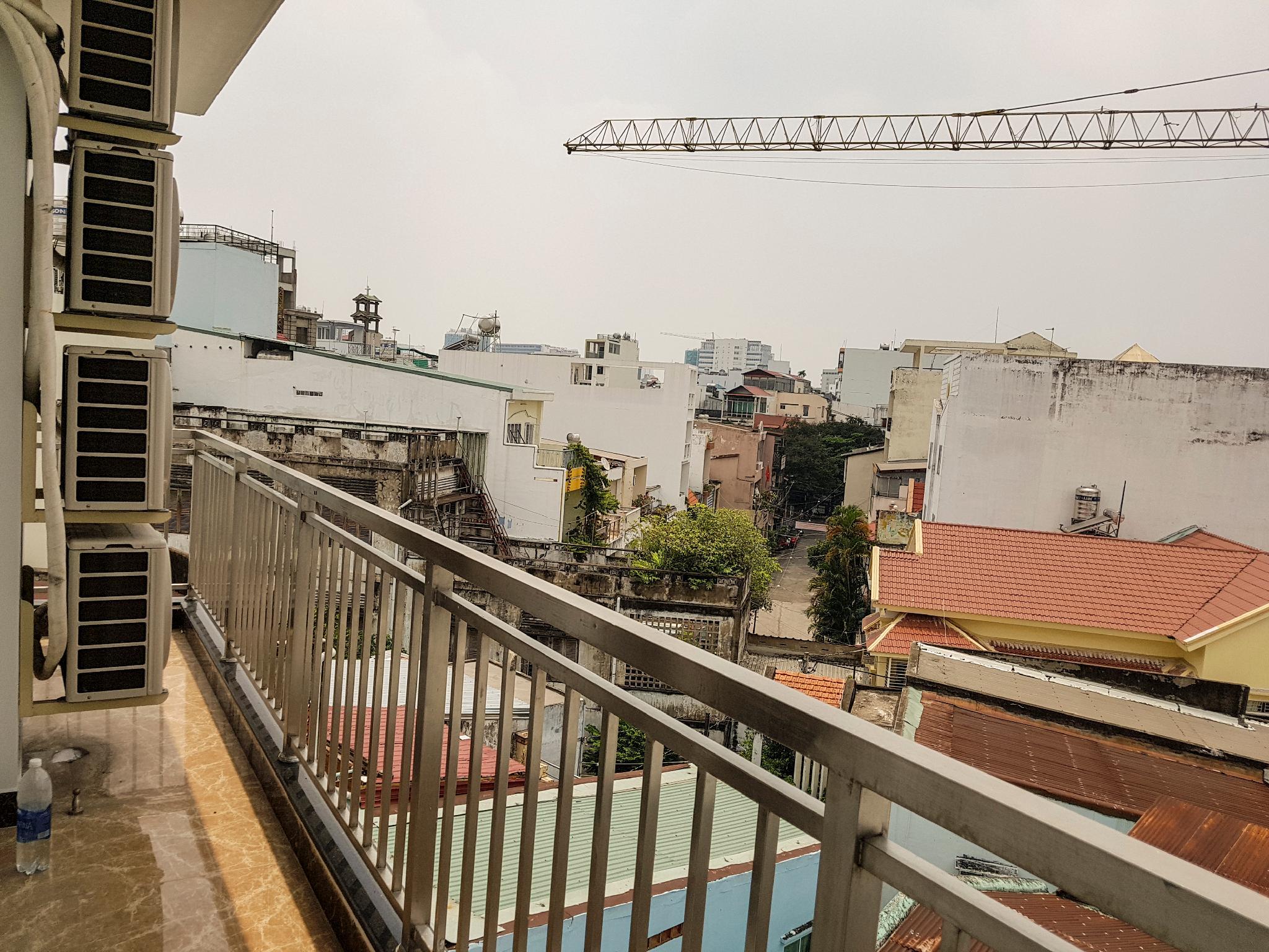 Ngoại cảnh khách sạn