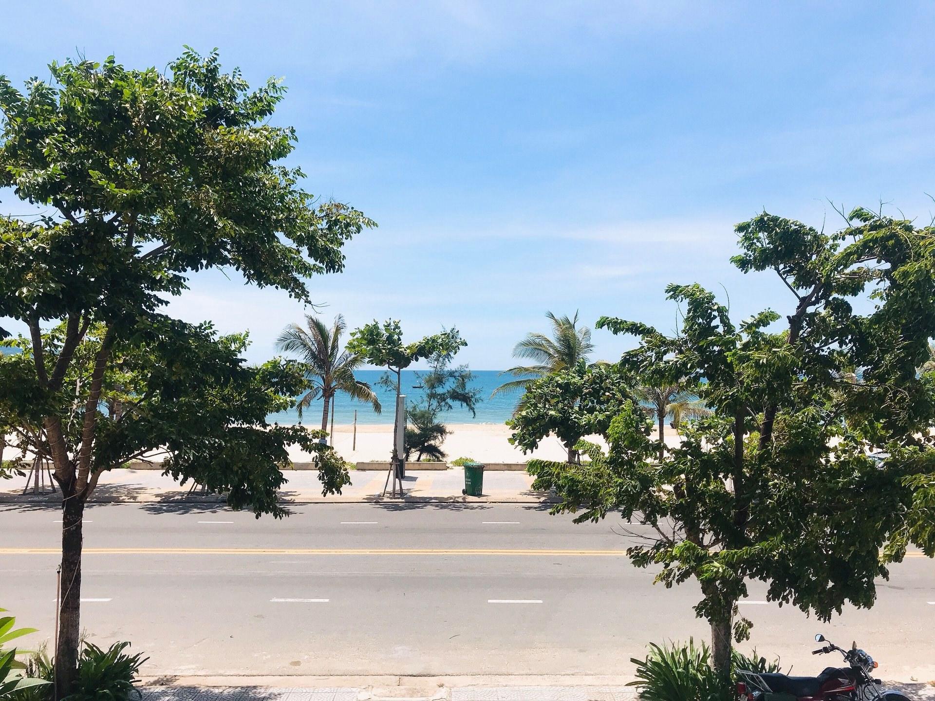 Ngoại cảnh khách sạn