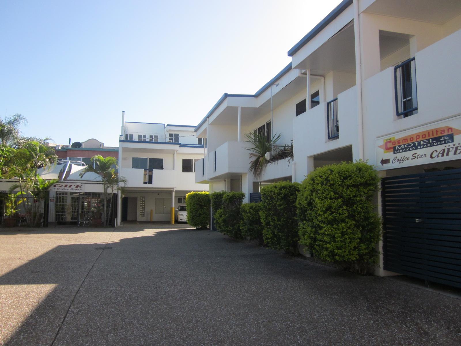 Ngoại cảnh khách sạn