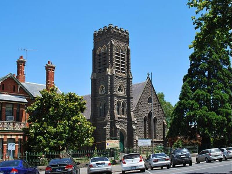 Nơi tham quan gần đây