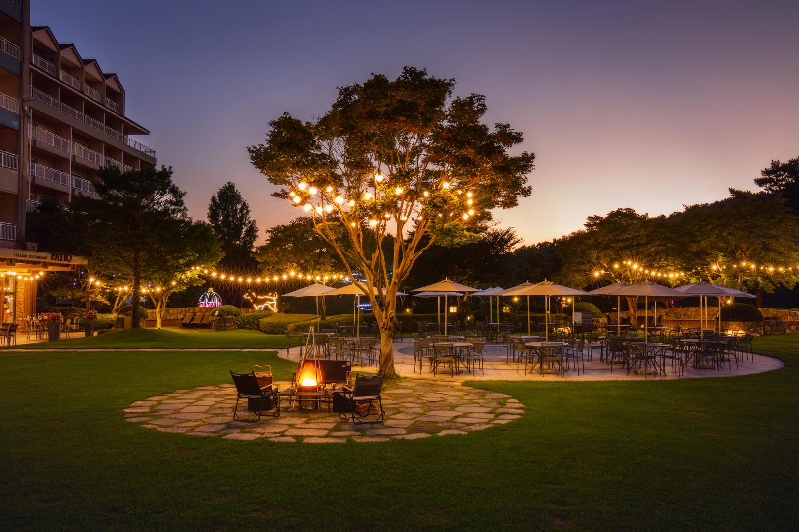 Ngoại cảnh khách sạn