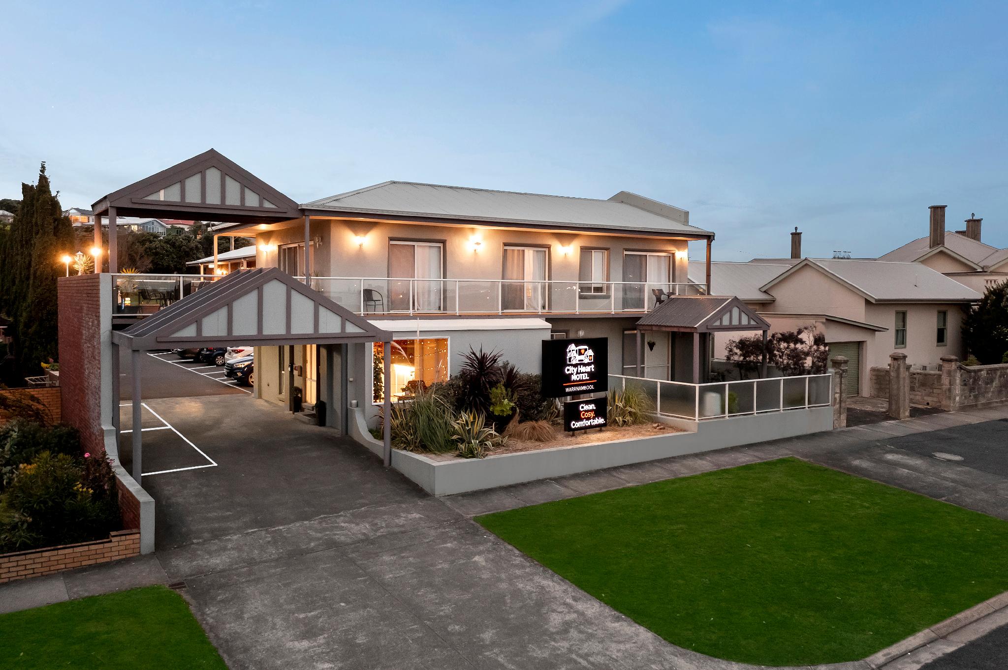 Ngoại cảnh khách sạn