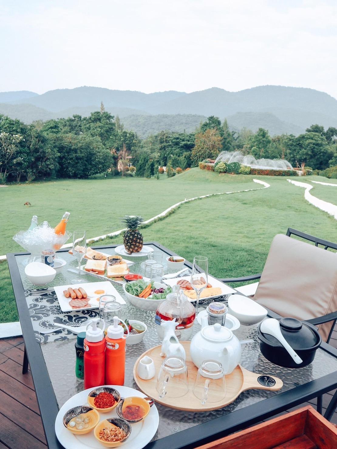 Đồ ăn và thức uống