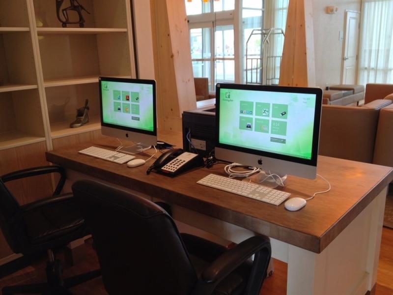 Trung tâm hội nghị