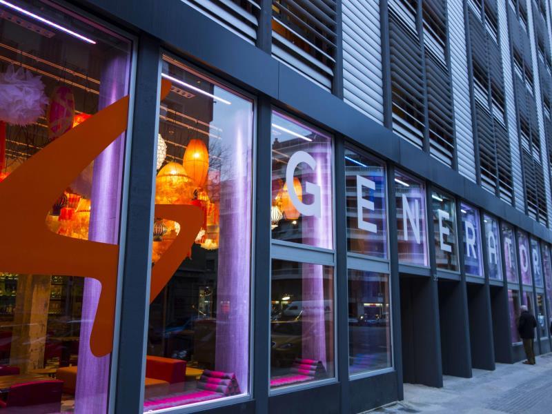 Ngoại cảnh khách sạn