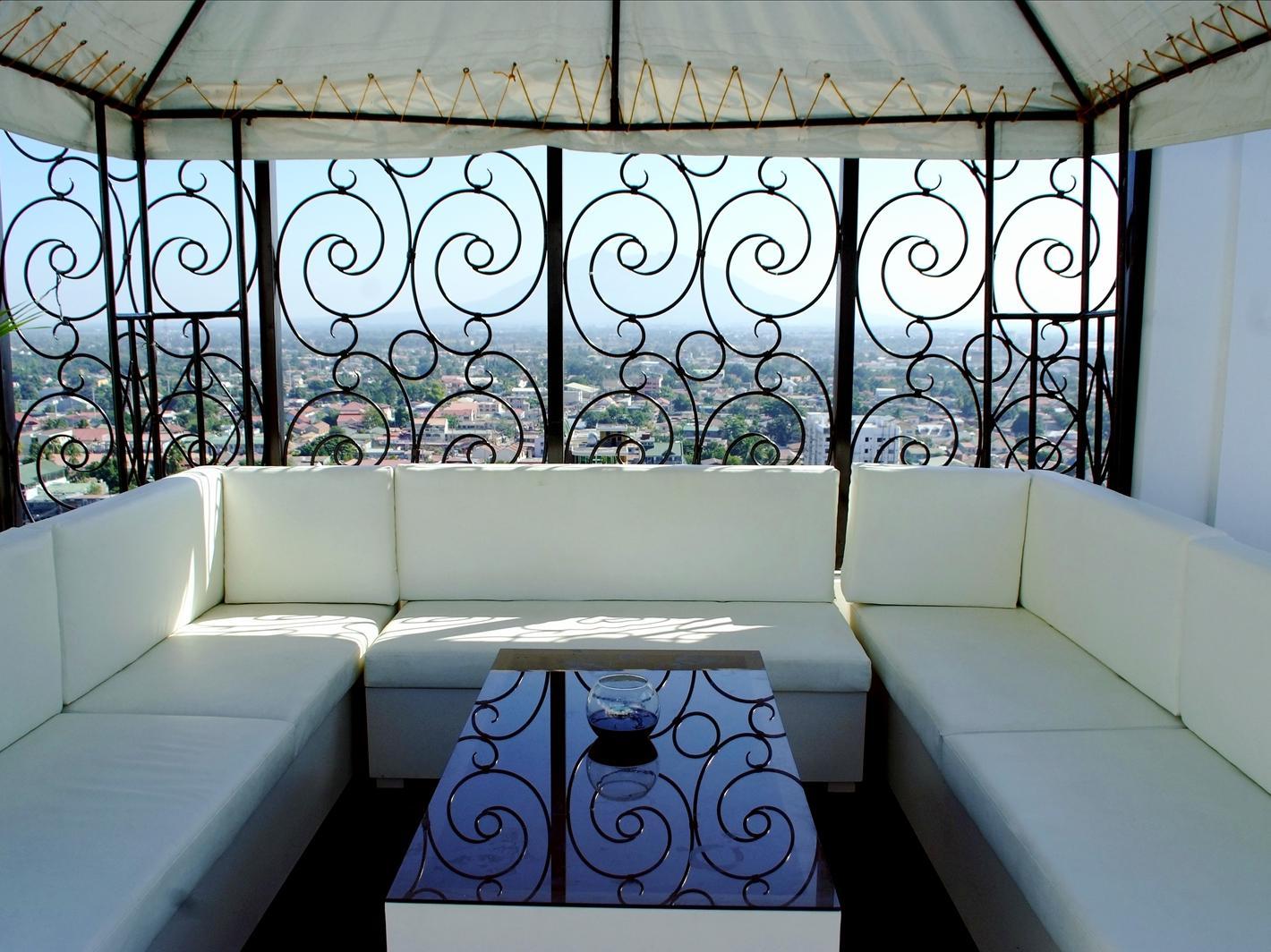 Ban công/sân hiên