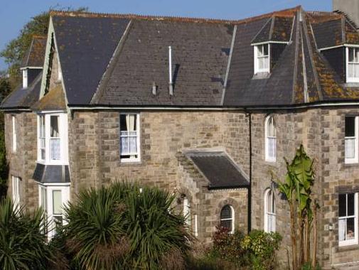 Ngoại cảnh khách sạn