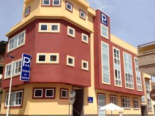 Ngoại cảnh khách sạn