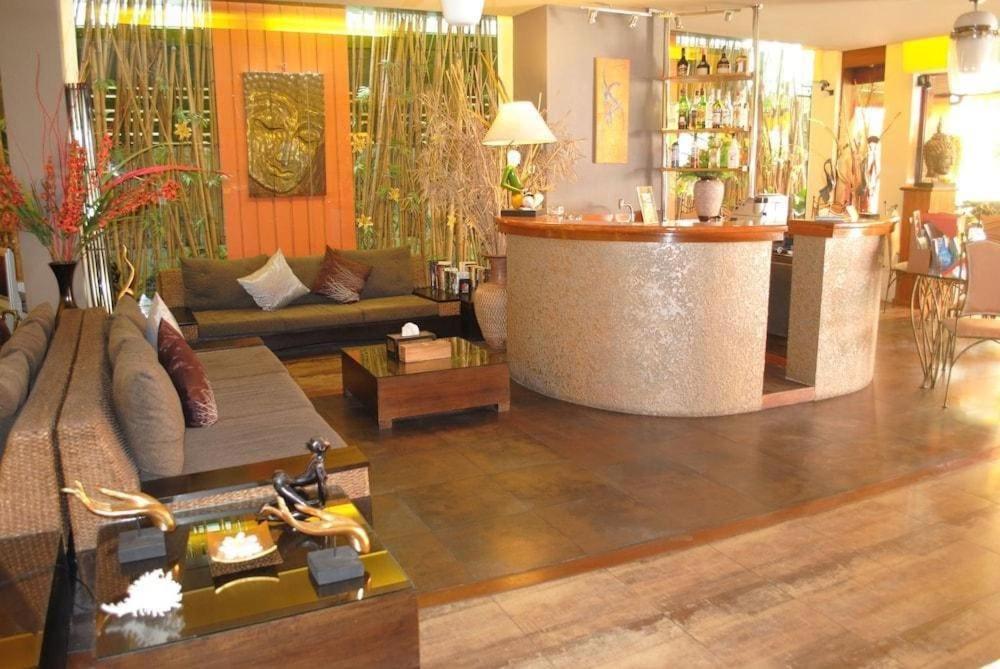 Khu vực lễ tân